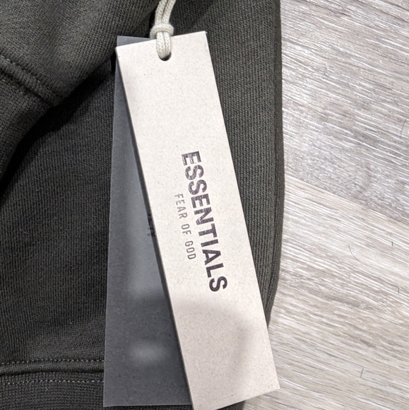 Fear of God Essentials Hoodie - Picture 2 of 5